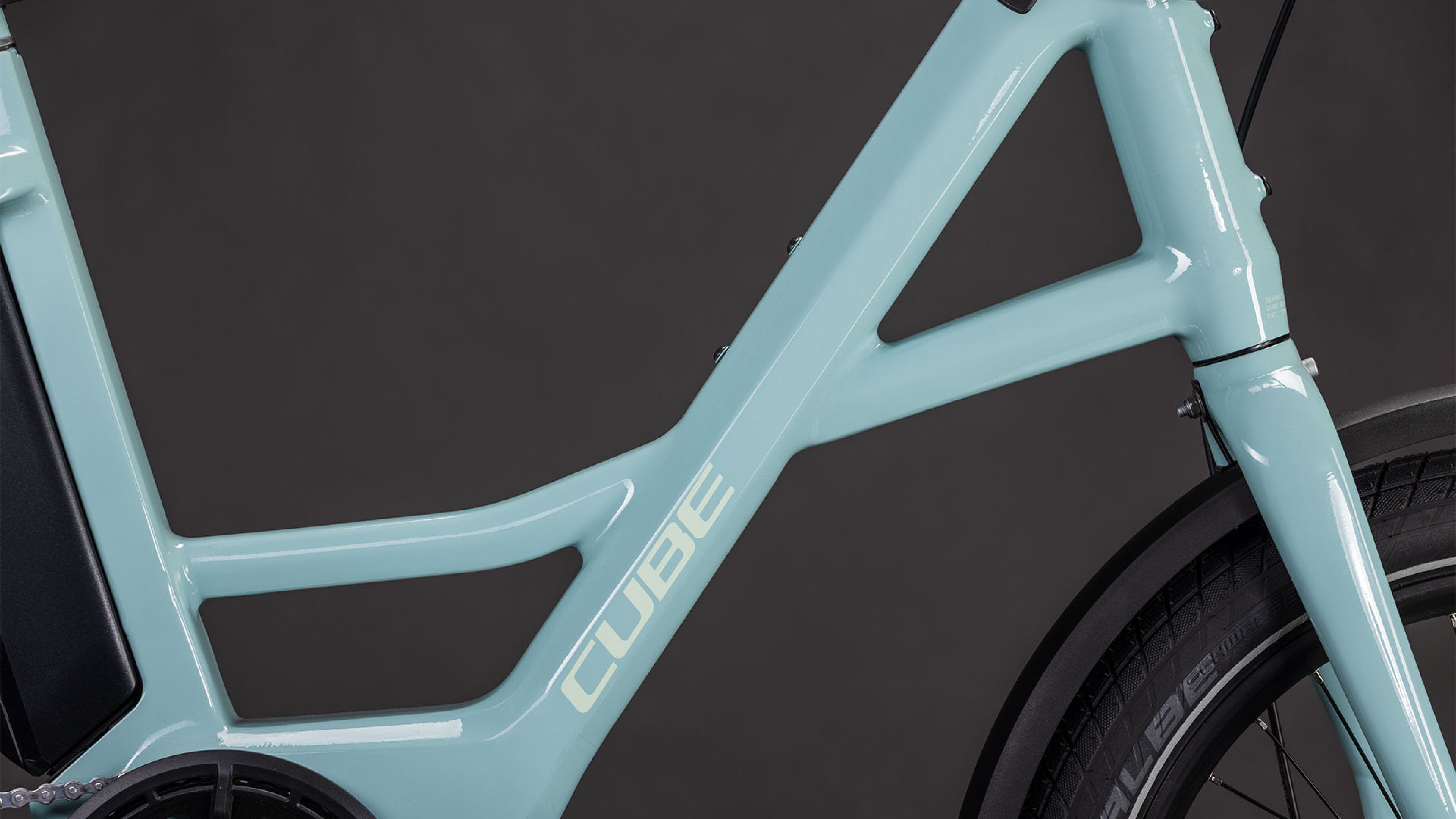 Cube Compact Hybrid Comfort 545 bleu ciel´n´bleu (2026)