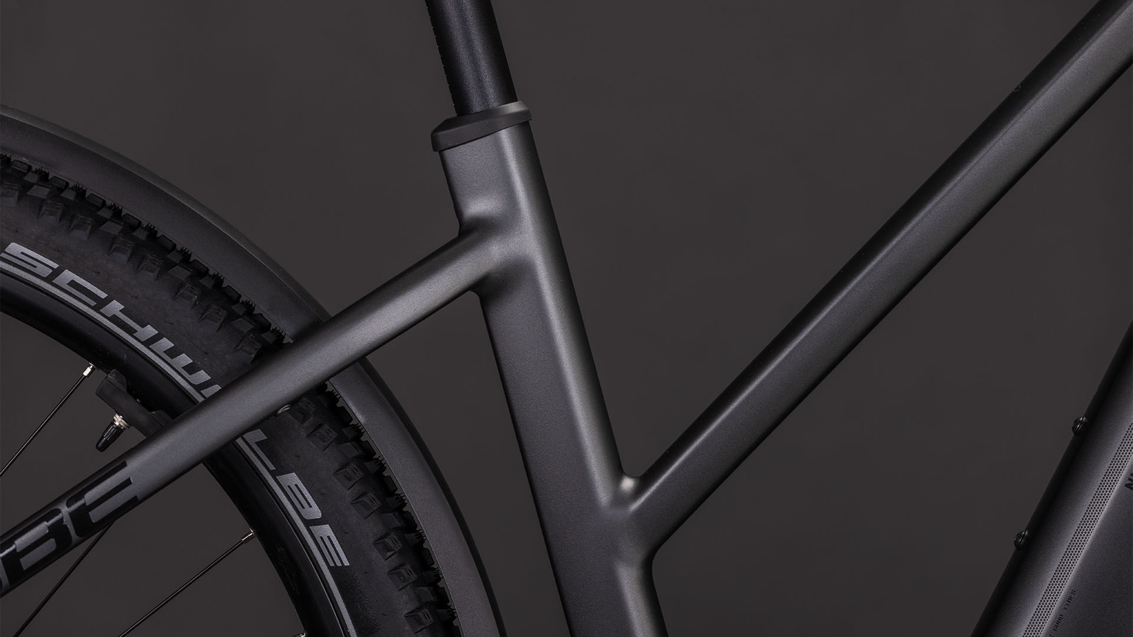 Cube Nuride Hybrid Performance 600 Trapèze slabgrey´n´black (2026)