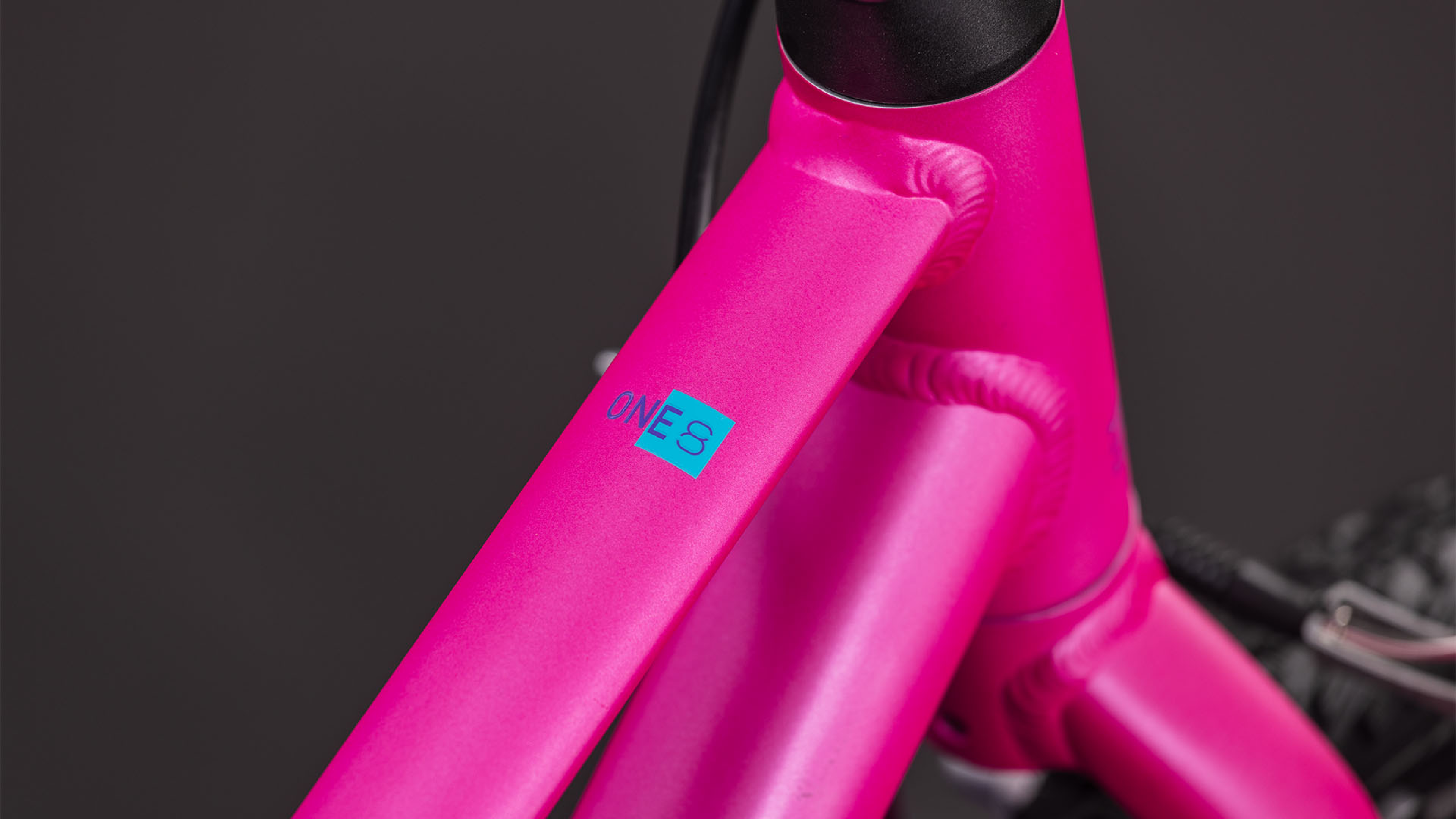 Cube Numove 180 fucsia´n´plum (2026)