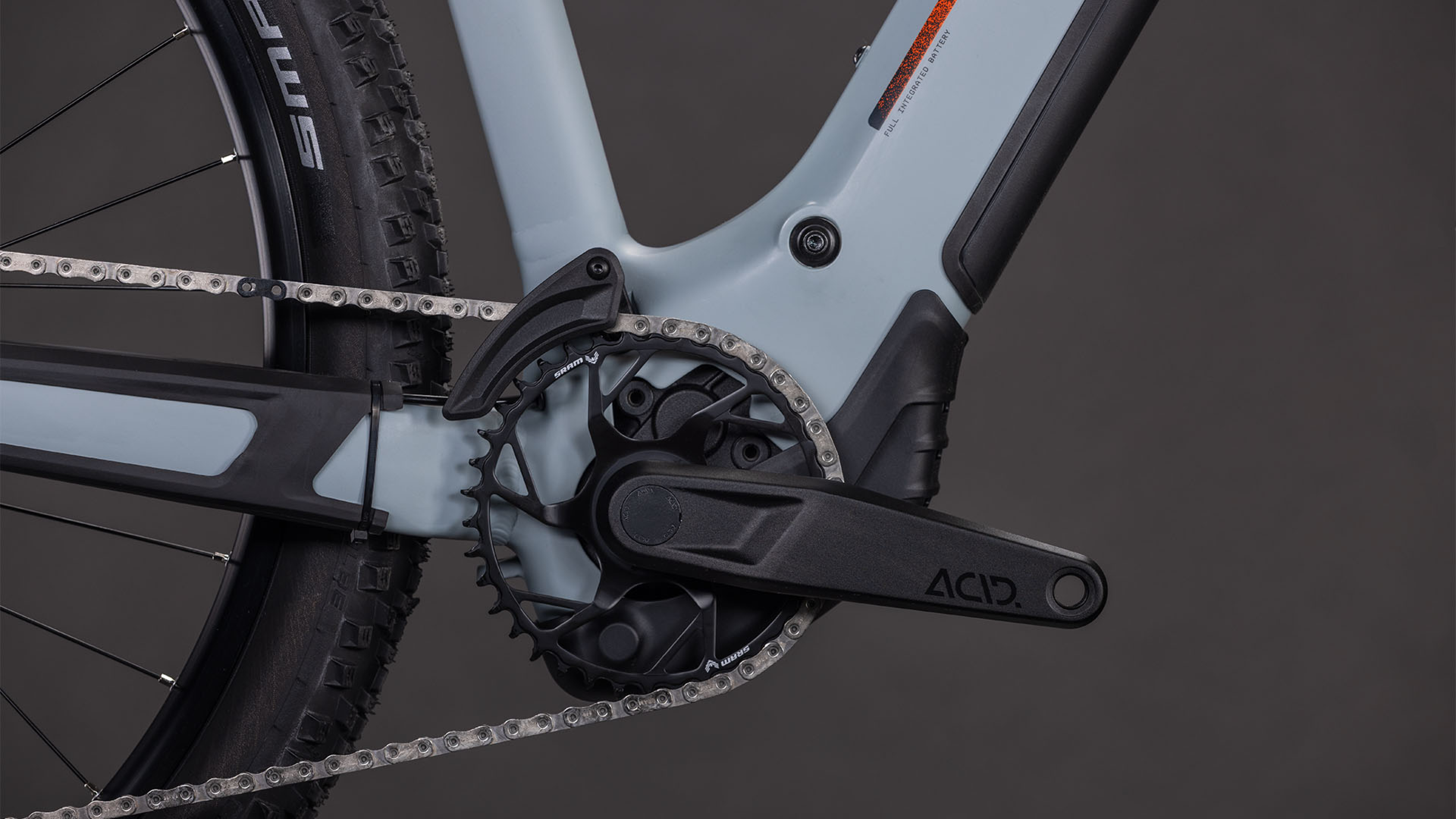 Cube Reaction Hybrid Race 800 vulcan´n´orange (2026)