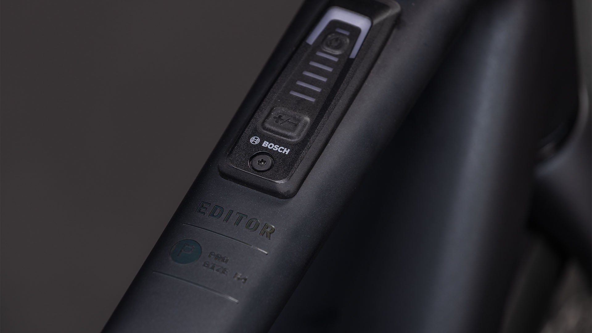 Cube Editor Hybrid Pro 400X FE charbon´n´prism (2026)