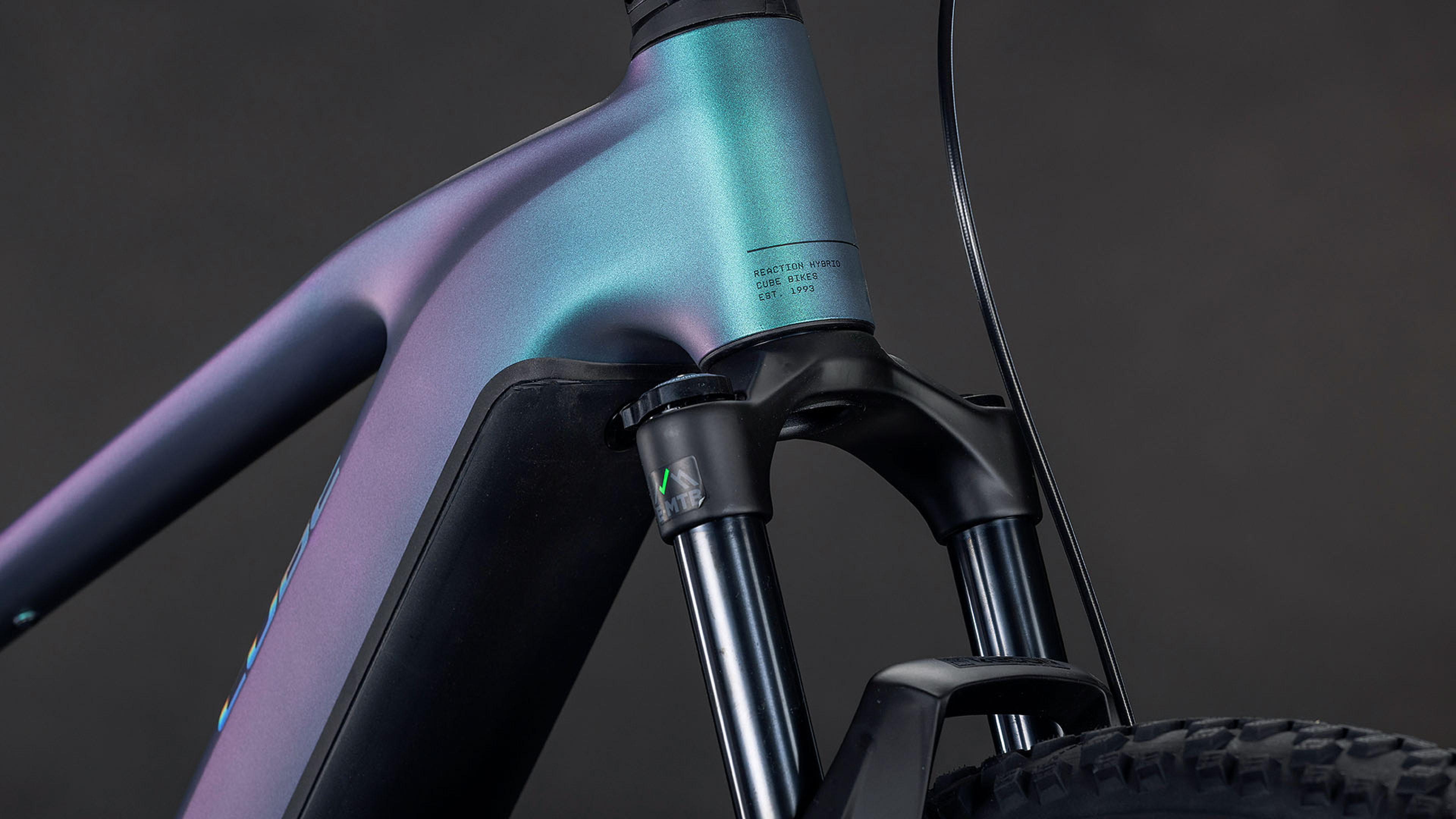 Cube Reaction Hybrid Race 800 polarlight´n´prism (2026)