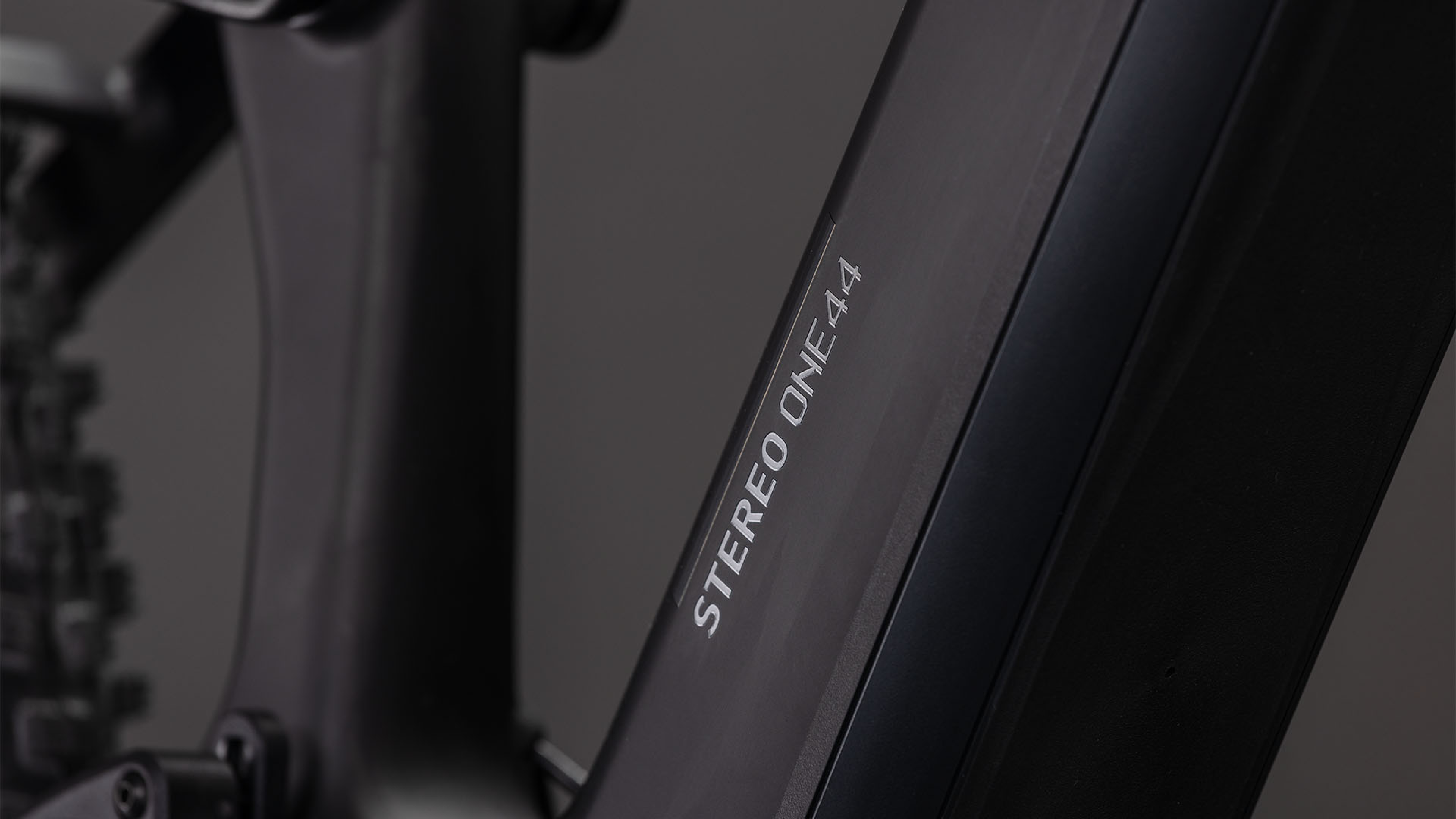 Cube Stereo Hybrid ONE44 HPC Race 800 blackline (2026)