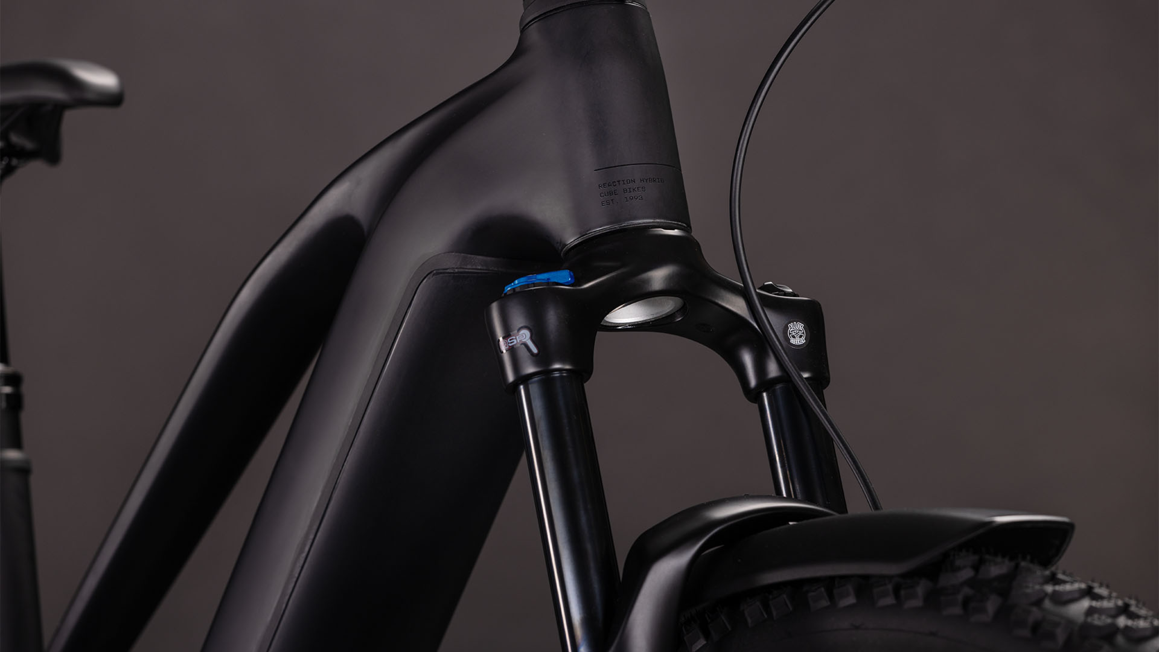 Cube Reaction Hybrid Pro 800 FE Trapèze blackline (2026)