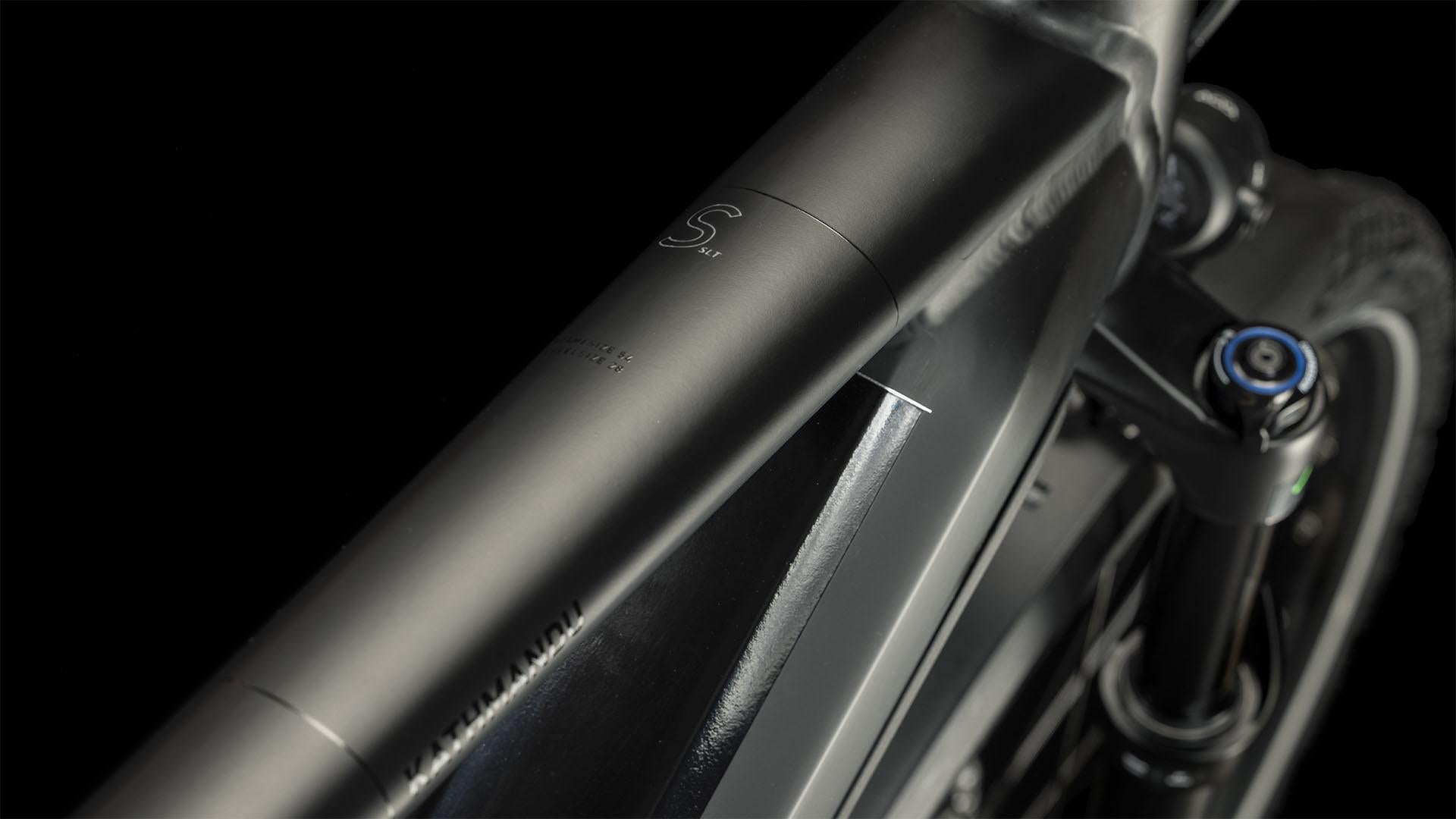 Vélo Cube Kathmandu Hybrid SLT 750