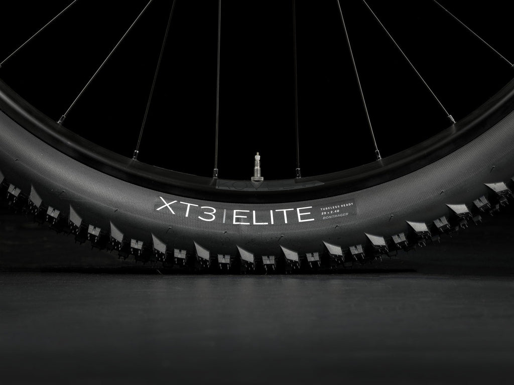 VTT MARLIN 6 Gen 3 - Rage Red to Deep Dark Blue Fade - TREK