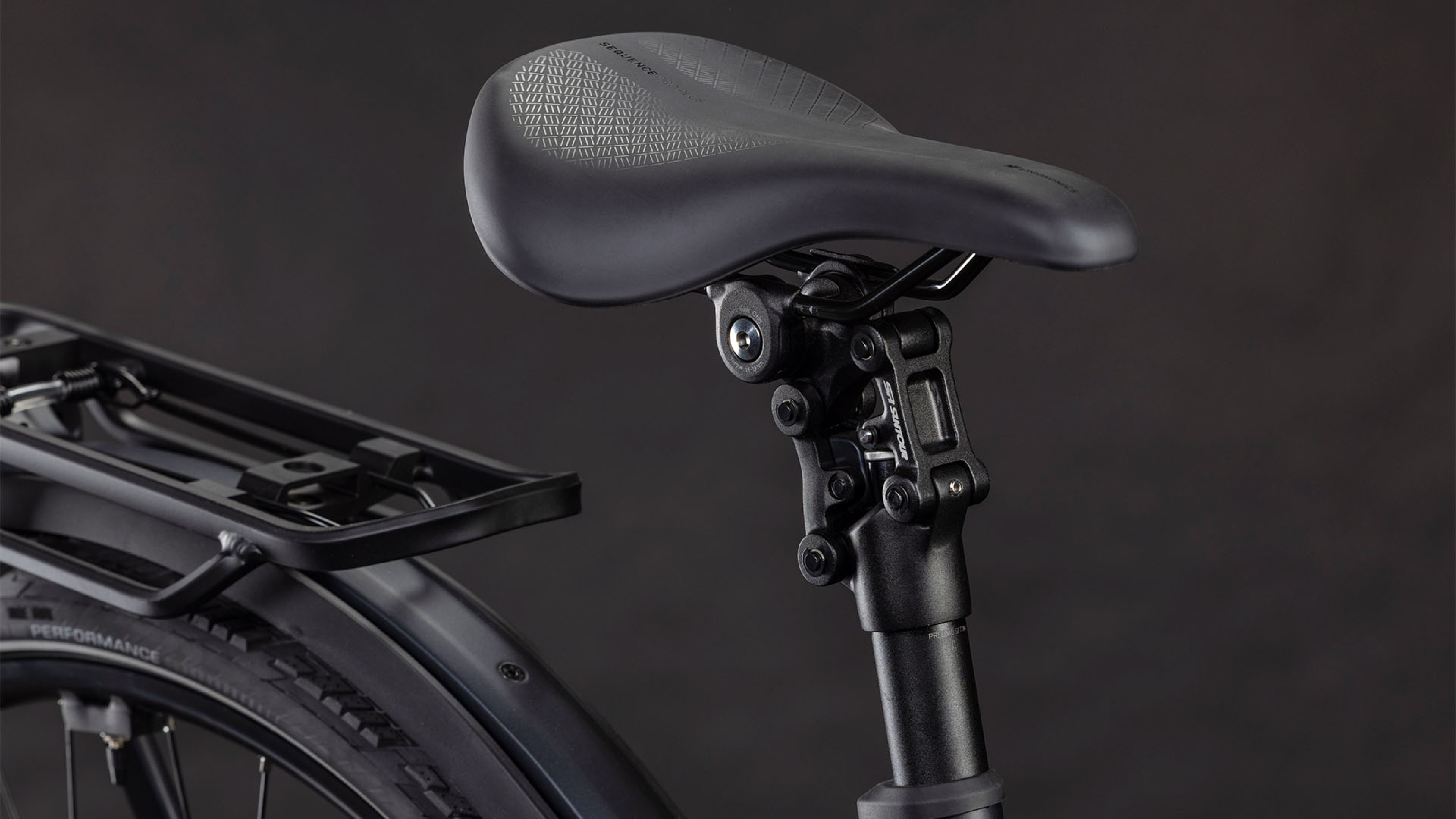 Cube Kathmandu Hybrid Pro 800 Trapèze coal´n´black (2026)