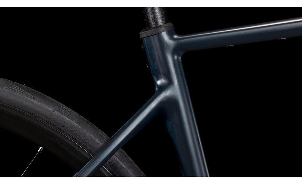 Attain RACE - Night´n´black - CUBE