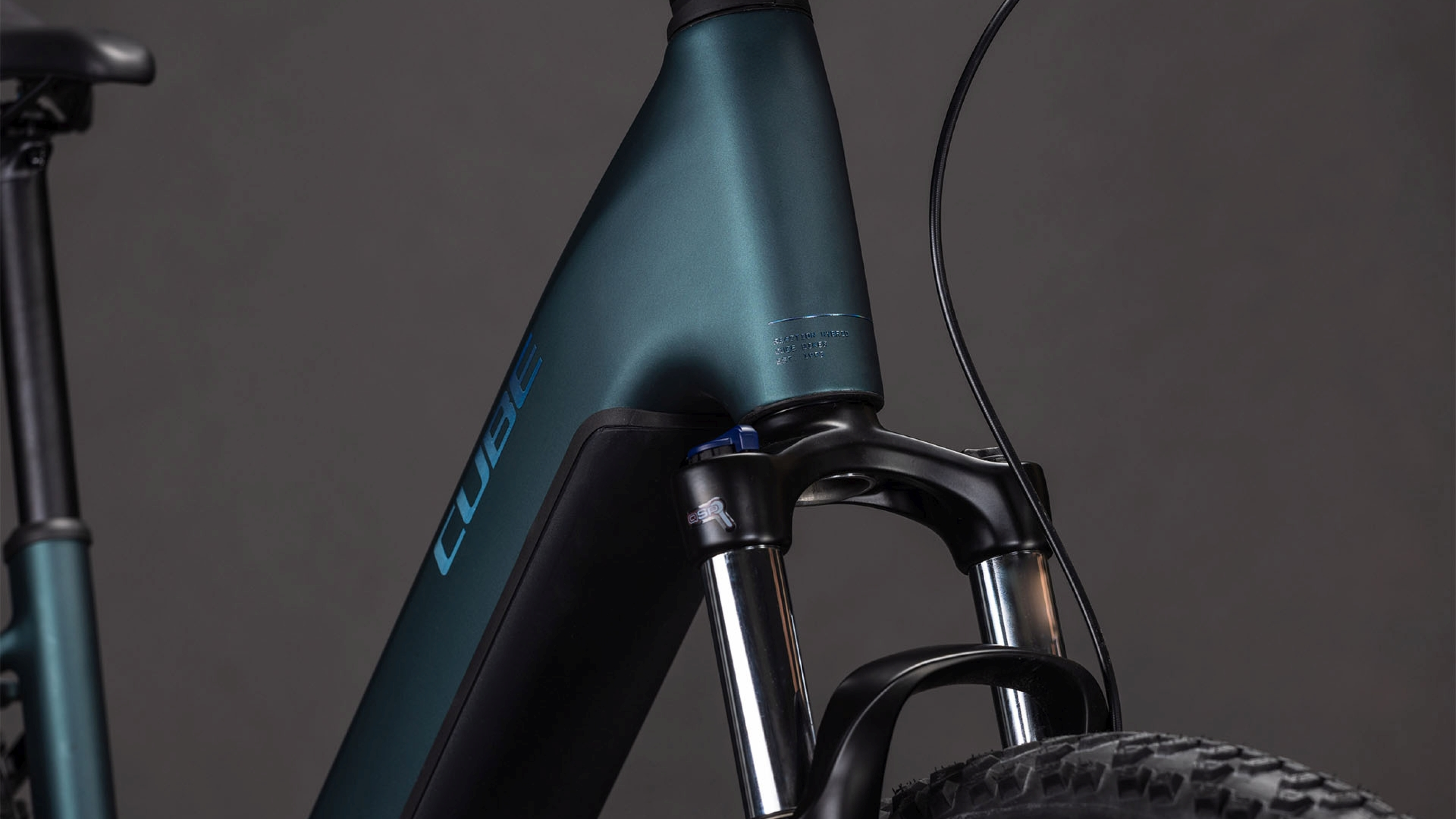 Cube Reaction Hybrid ONE 600 Easy Entry royalgreen´n´prism (2026)