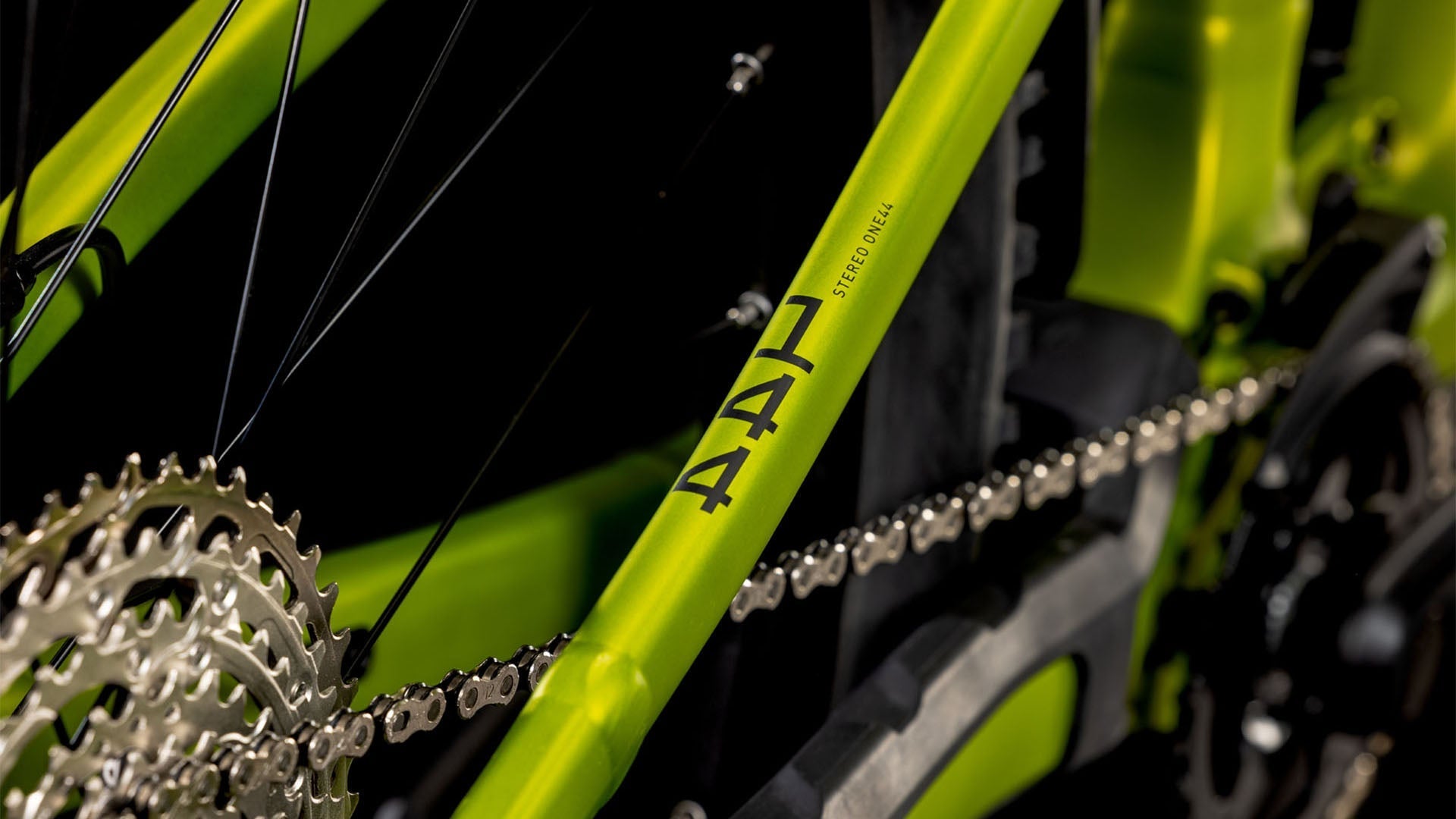 Cube Stereo Hybrid ONE44 EX lizard´n´black (2025)