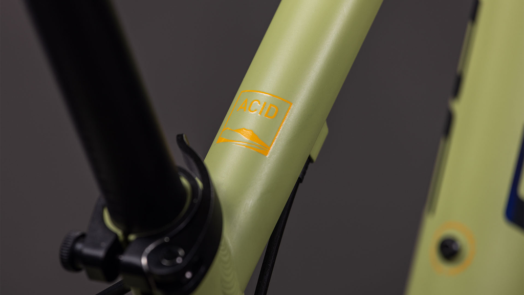 Cube Acid 240 FE  lightolive´n´orange (2026)