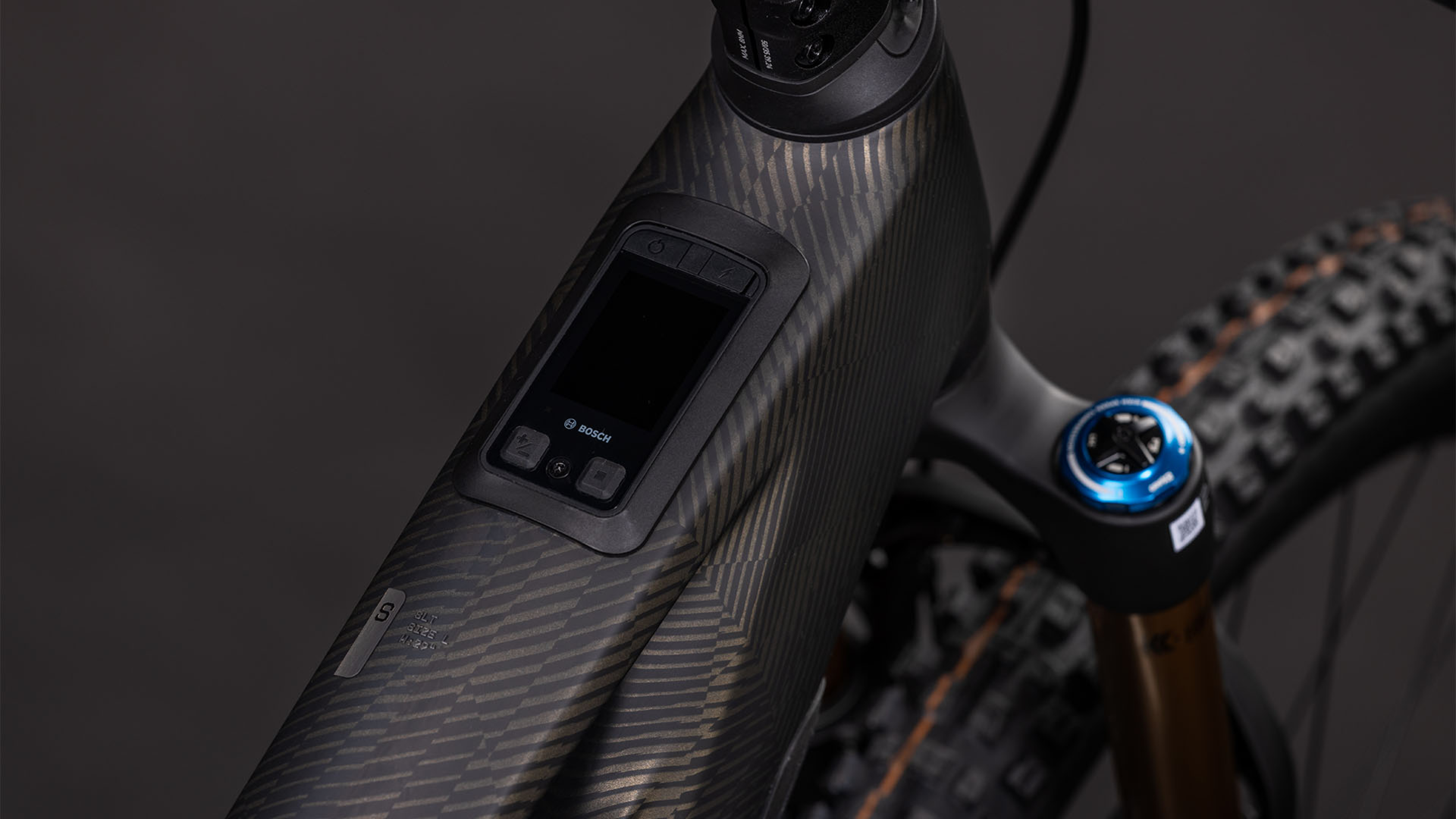 Cube Stereo Hybrid ONE44 HPC SLT 800 carbongrid´n´chrome (2026)