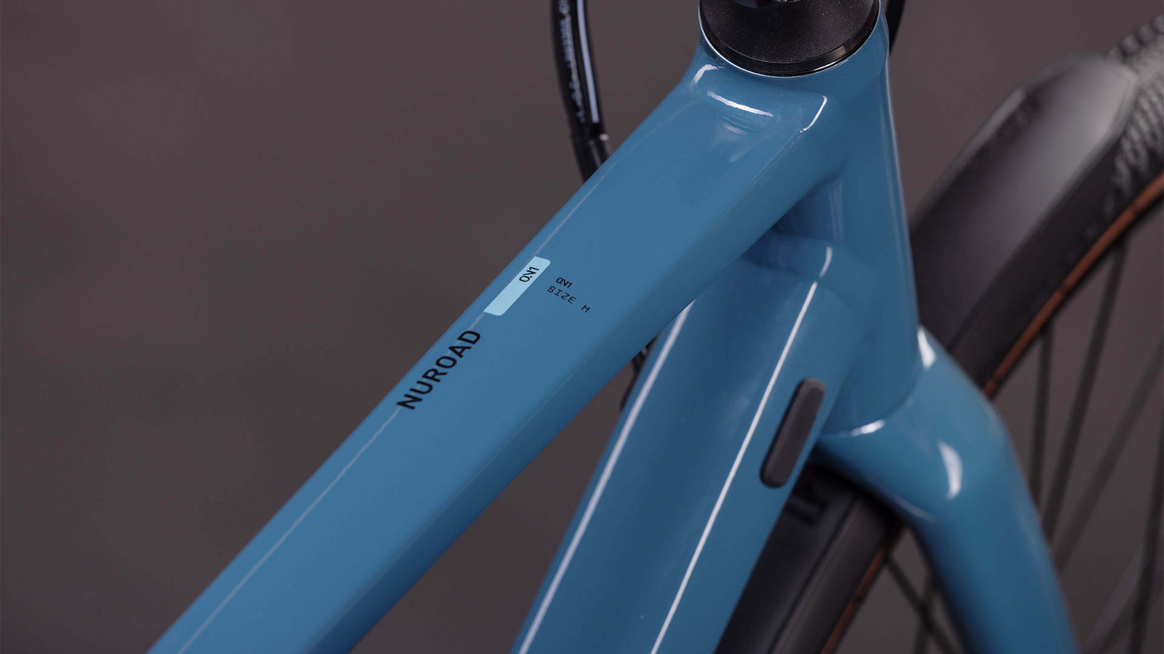 Cube Nuroad ONE FE  grovegreen´n´black (2026)