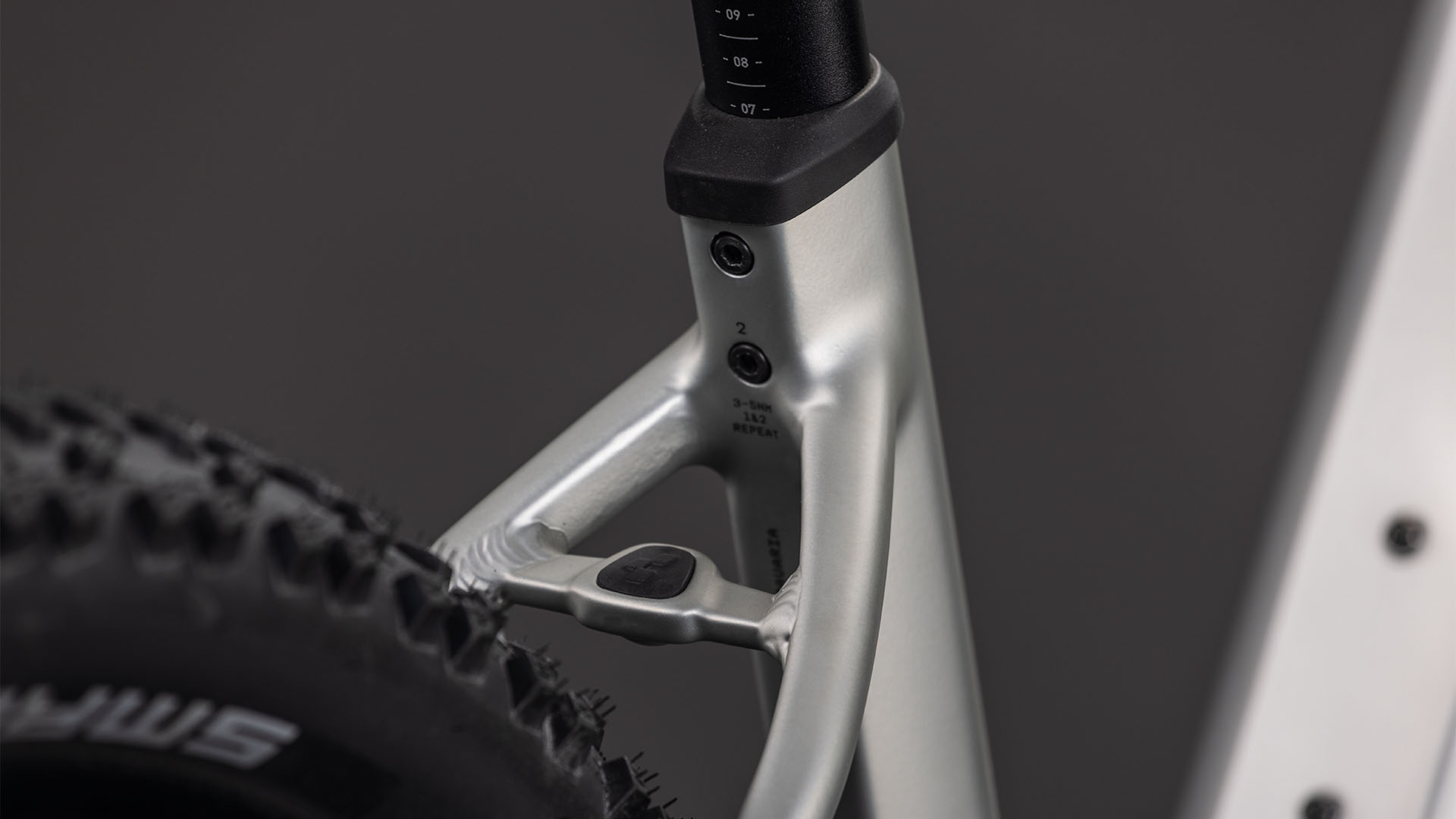 Cube Reaction Hybrid ONE 800 Easy Entry sleekgrey´n´prism (2026)